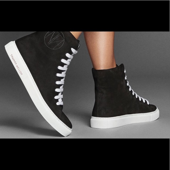 🔥🔥🔥NEW Tamara Mellon High Top Suede Laced Sneakers - Picture 2 of 10